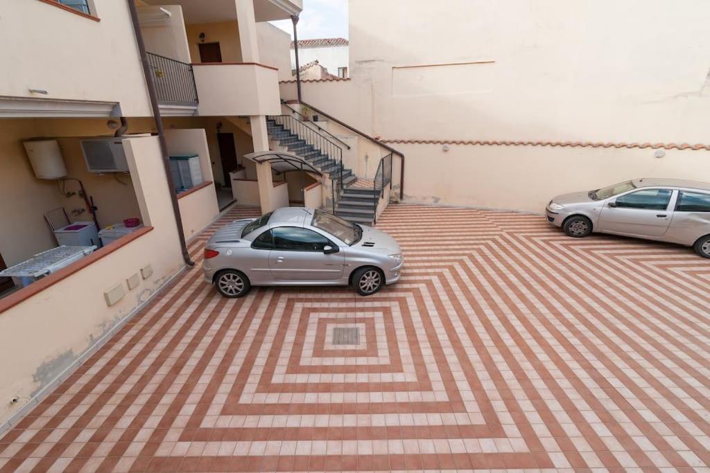 Ferienwohnung Giuseppe'S House Monserrato Exterior foto